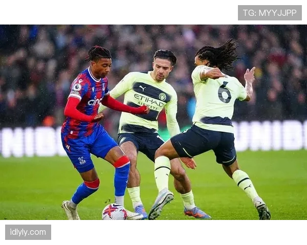 巴尔科拉与谢尔基：技术特点与场上角色的差异化解析